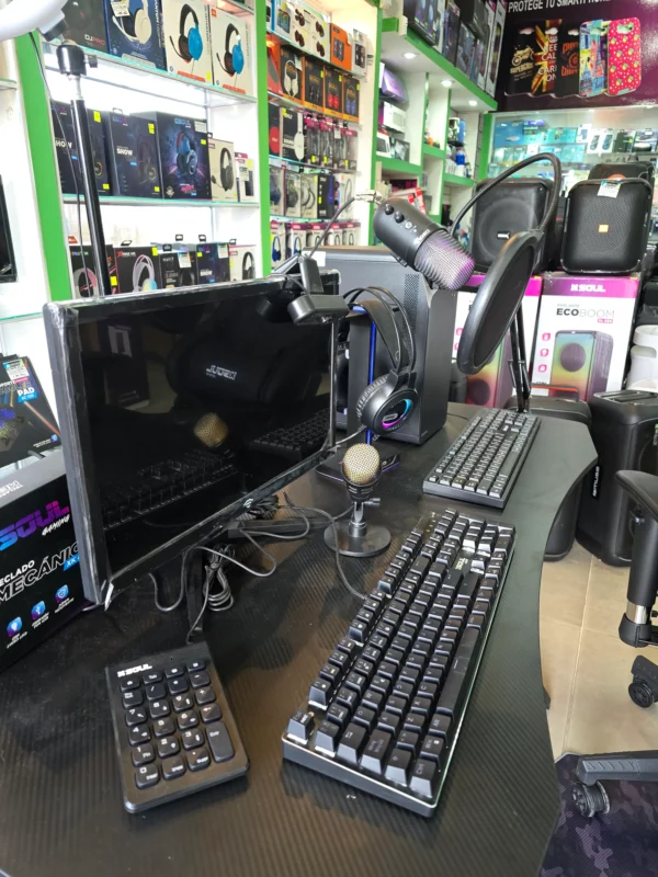PC de escritorio I7 + 16 GB + 480 GB SSD