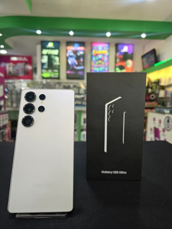 Celular Samsung S25 ULTRA 12RAM 256GB