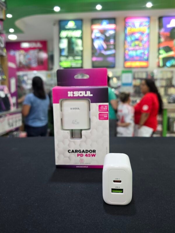 Base de carga tipo C PD45W SOUL