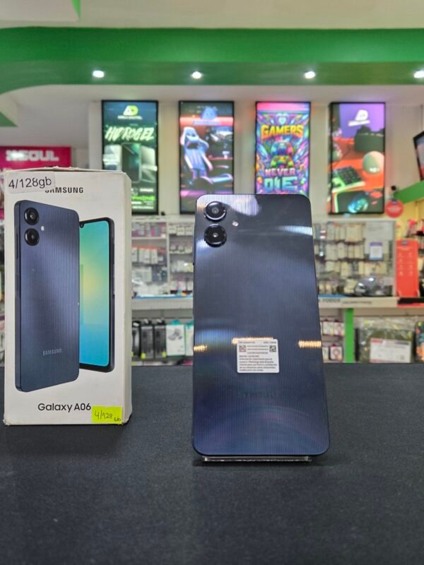 Celular Samsung A06 128GB 4RAM