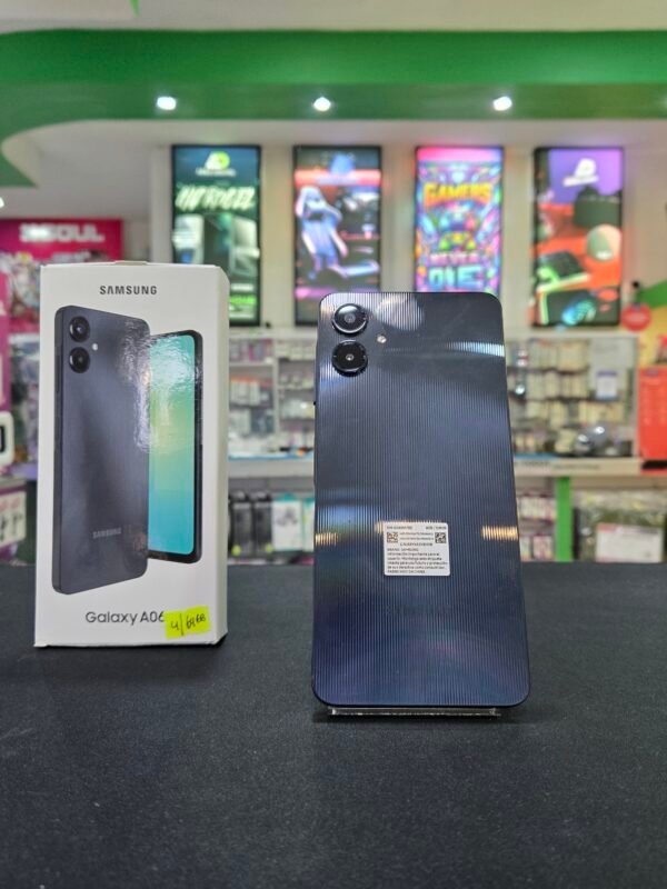 Celular Samsung A06 64GB 4RAM