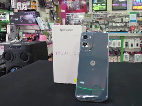 Celular Motolora moto G06 4RAM 128GB