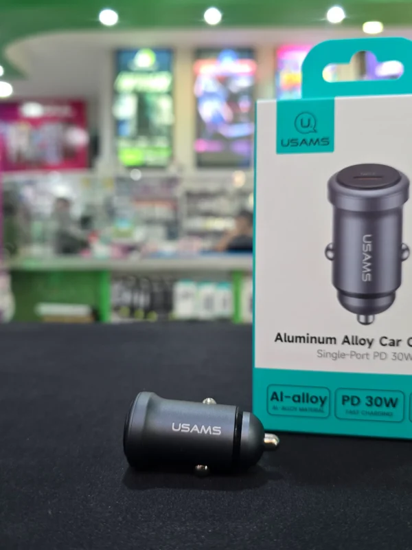 Cargador de auto USAMS de Aleación de Aluminio 30W