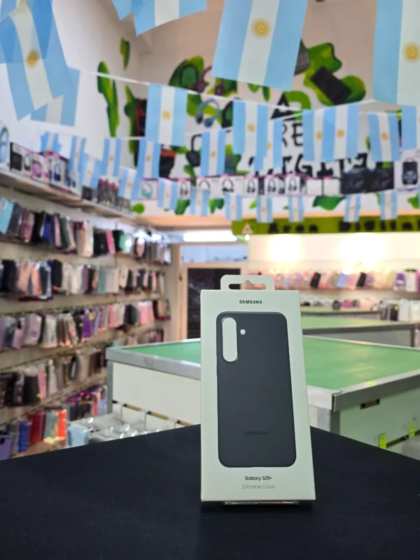 Funda Original Samsung Silicone Case para Galaxy S25+