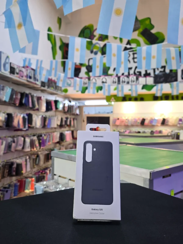 Funda Original Samsung Silicone Case para Galaxy S25