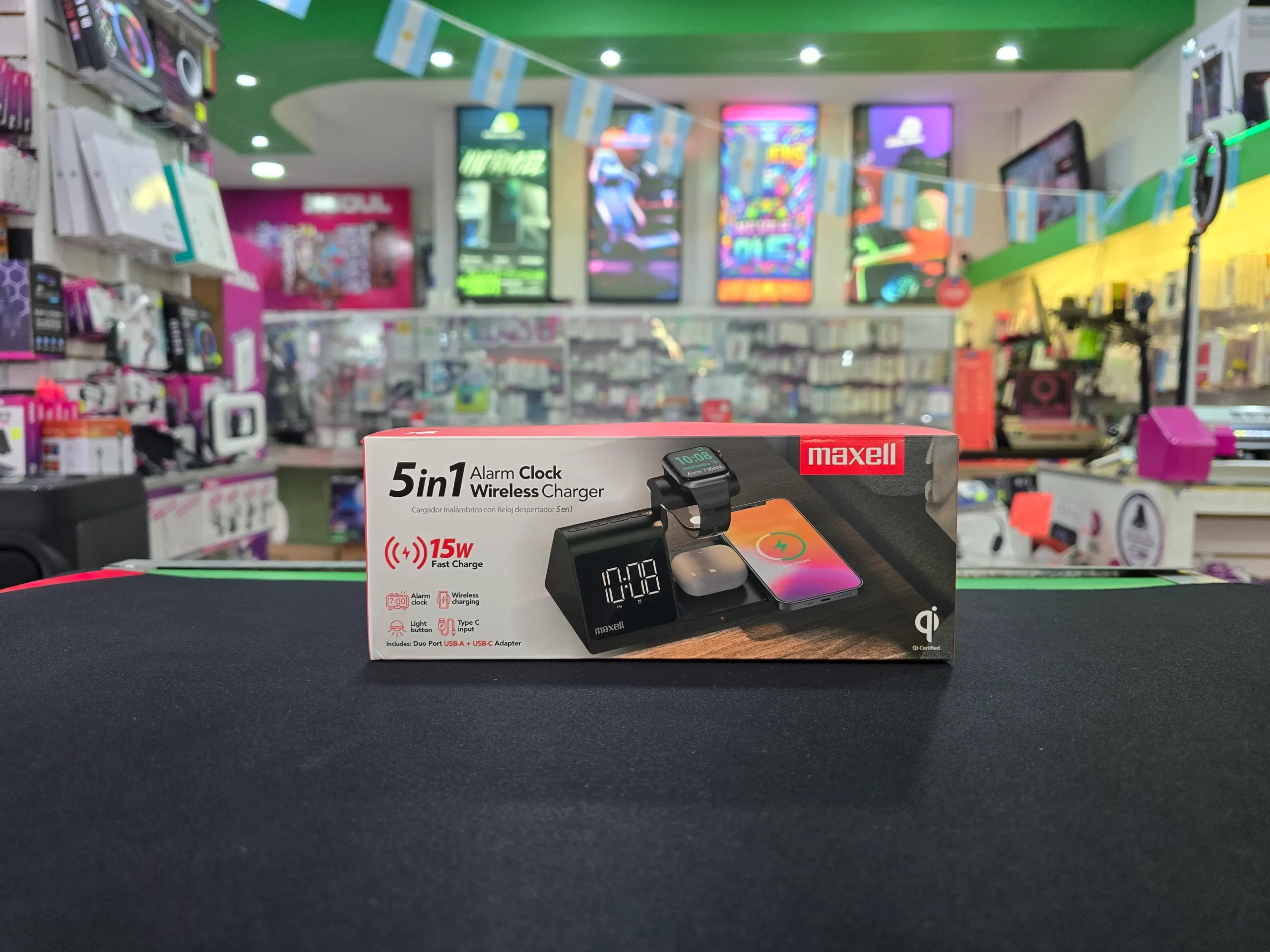 Cargador inalámbrico Maxell 5 en 1, regalo tecnológico para mamá