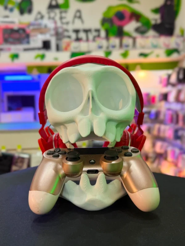 Soporte 3D de Calavera para Auriculares y Mando | Estilo Gamer – Area Digital (PS5 / PS4 / PS3 / PS2)