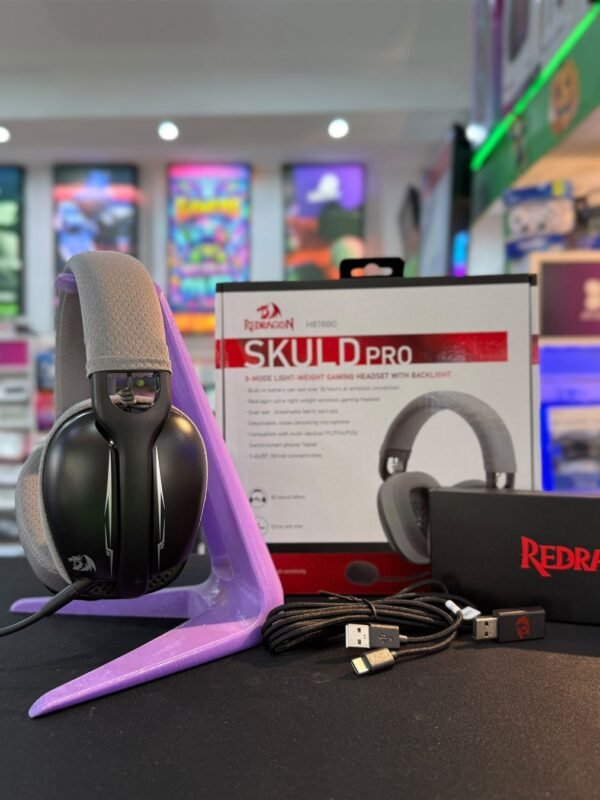 Auriculares redragon skuld pro H878 junto a su caja